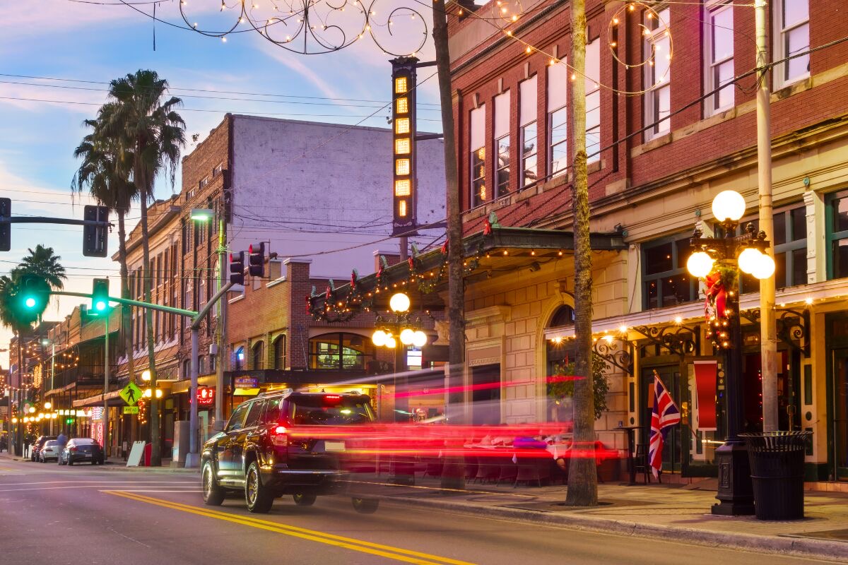 Best USA Warm Weather Getaway: A Perfect Weekend in Tampa Bay