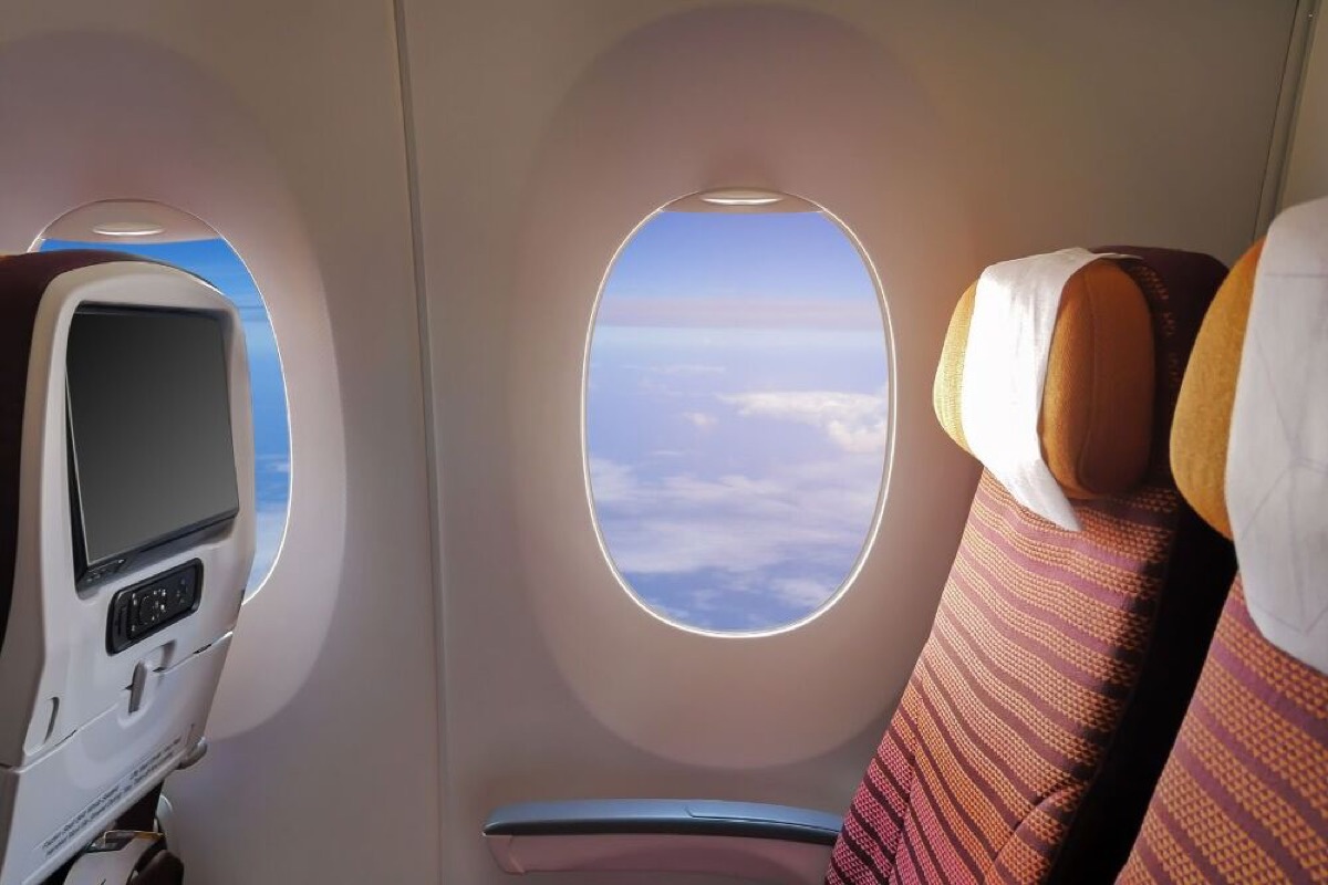 9 tricks hacks to make airplane seats more comfortable